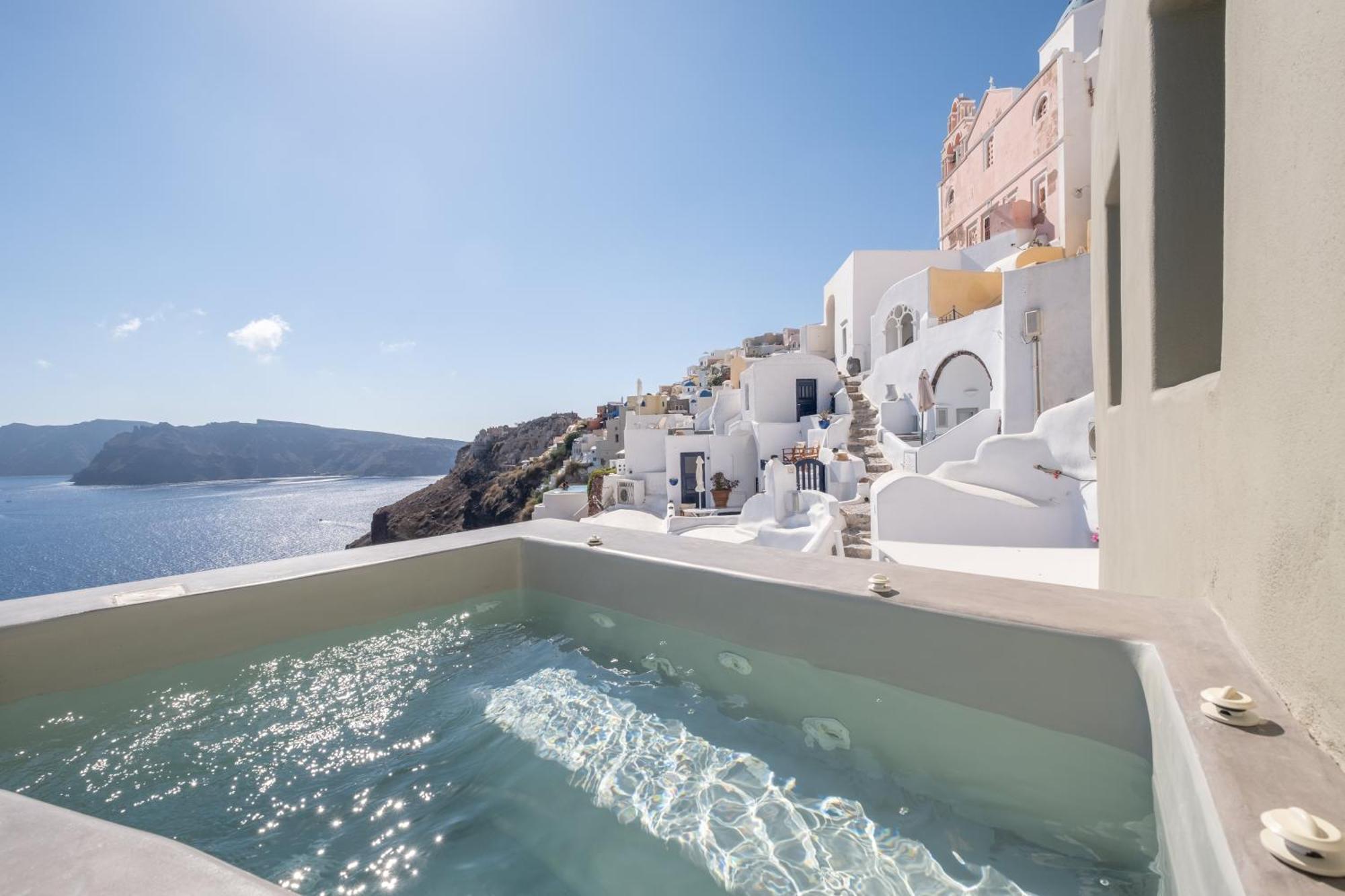 Santoroia Luxury Suites By Caldera Houses Εξωτερικό φωτογραφία
